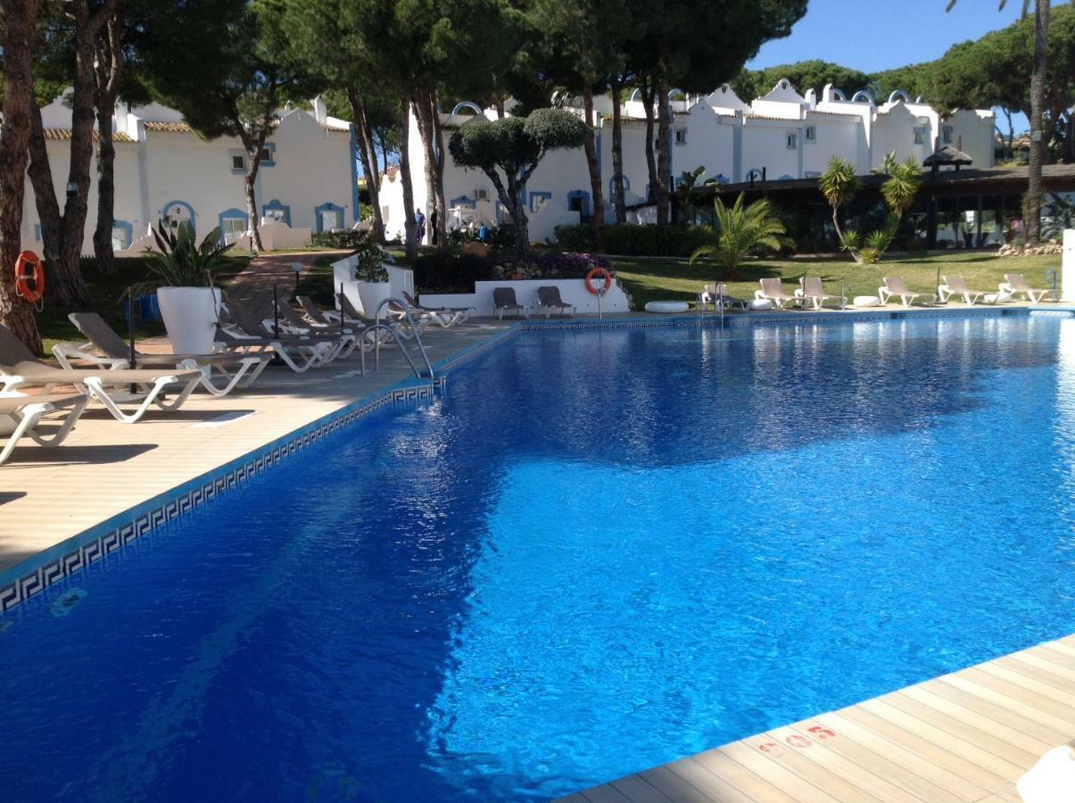 Casa Soleada - Beautiful Villa, Best Corner By Pools, Resort Facilities,Full Kitchen, 3 Terraces, Internet Marbella Buitenkant foto